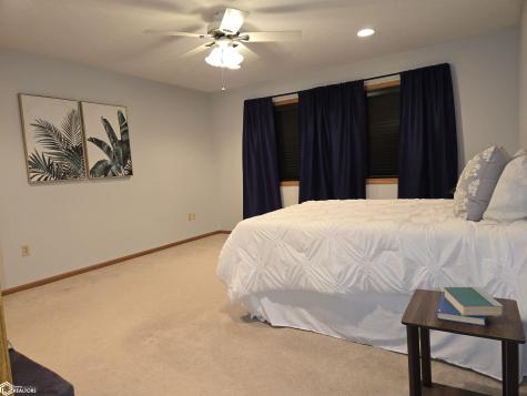 1110 15th Street SE Mason City IA 50401