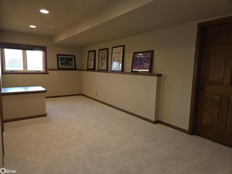 1110 15th Street SE Mason City IA 50401