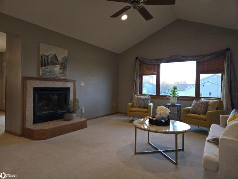 1110 15th Street SE Mason City IA 50401
