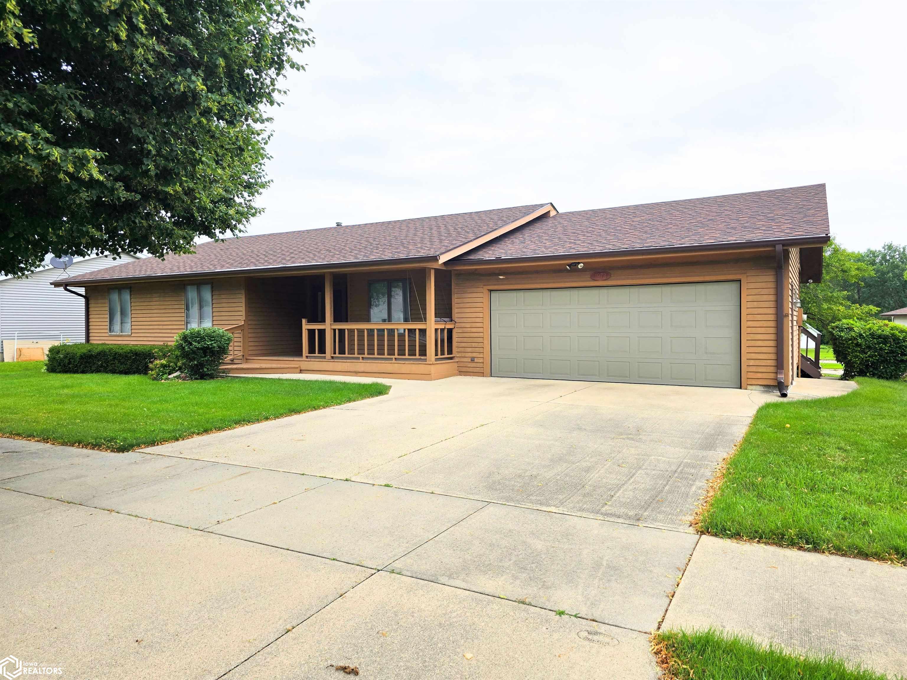 1973 S Carolina Avenue Mason City IA 50401-5309