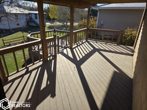 1973 S Carolina Avenue Mason City IA 50401-5309