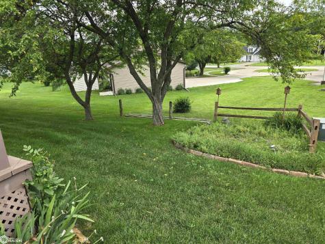 1973 S Carolina Avenue Mason City IA 50401-5309