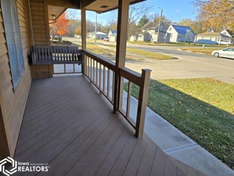 1973 S Carolina Avenue Mason City IA 50401-5309