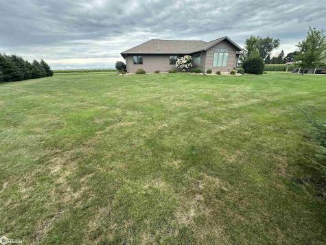 2189 Hancock Avenue Clarion IA 50525