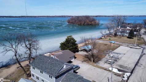 15385 Crane Street Clear Lake IA 50428