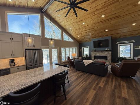15385 Crane Street Clear Lake IA 50428
