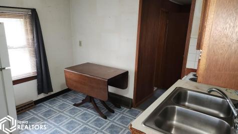 428 29th Street SW Mason City IA 50401