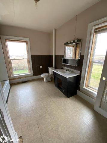 9213 160th Street Swaledale IA 50477
