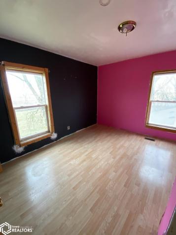 9213 160th Street Swaledale IA 50477