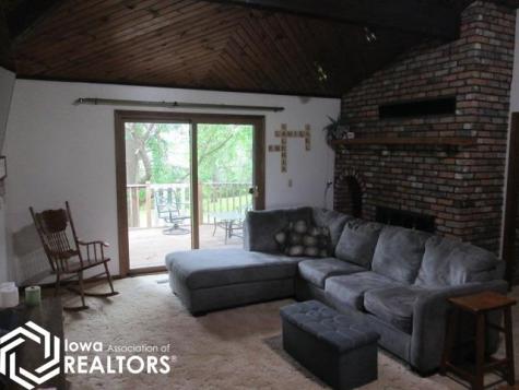 1269 Taylor Avenue Belmond IA 50421