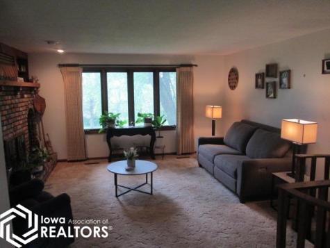 1269 Taylor Avenue Belmond IA 50421