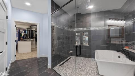 100 Coventry Court Clear Lake IA 50428