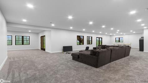 100 Coventry Court Clear Lake IA 50428