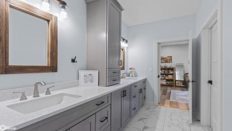 100 Coventry Court Clear Lake IA 50428
