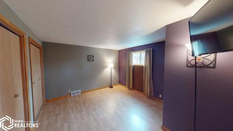 1026 Pleasant Street Forest City IA 50436