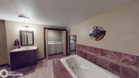 1026 Pleasant Street Forest City IA 50436