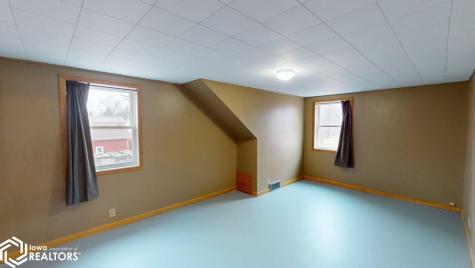 1026 Pleasant Street Forest City IA 50436