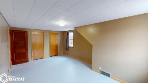 1026 Pleasant Street Forest City IA 50436