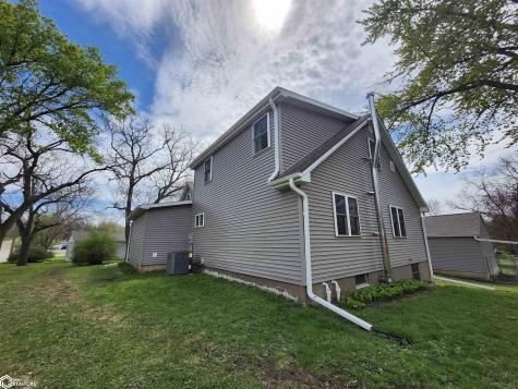 1026 Pleasant Street Forest City IA 50436