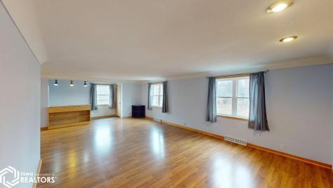 1026 Pleasant Street Forest City IA 50436
