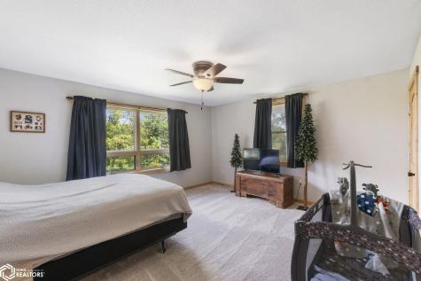 3495 Thrush Avenue Plymouth IA 50464