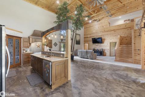 3495 Thrush Avenue Plymouth IA 50464