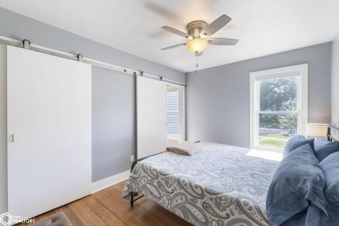 400 N 5th Street Clear Lake IA 50428