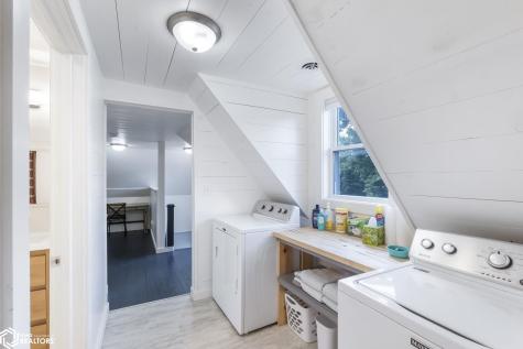 400 N 5th Street Clear Lake IA 50428