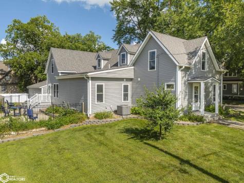 400 N 5th Street Clear Lake IA 50428