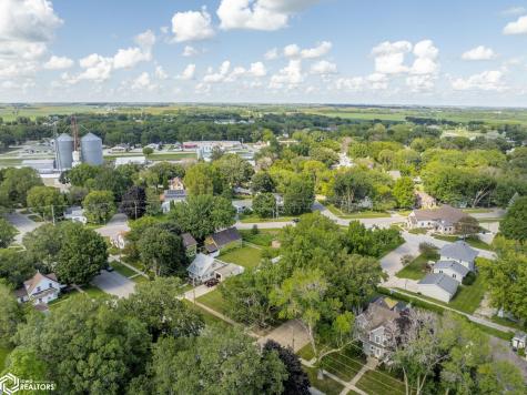 400 N 5th Street Clear Lake IA 50428