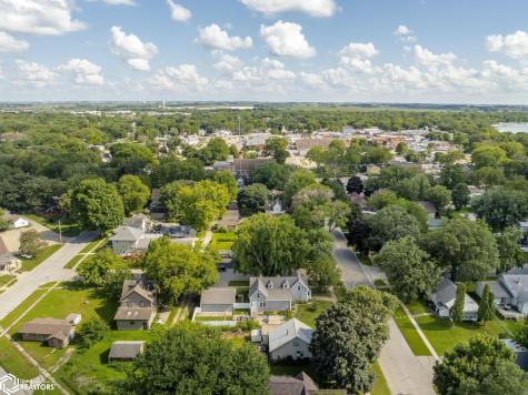 400 N 5th Street Clear Lake IA 50428