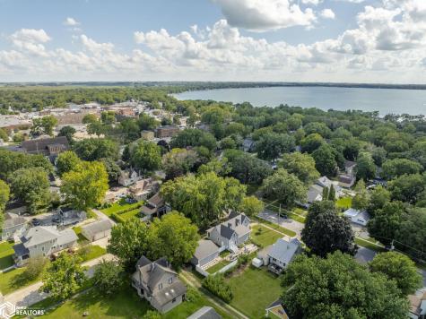 400 N 5th Street Clear Lake IA 50428