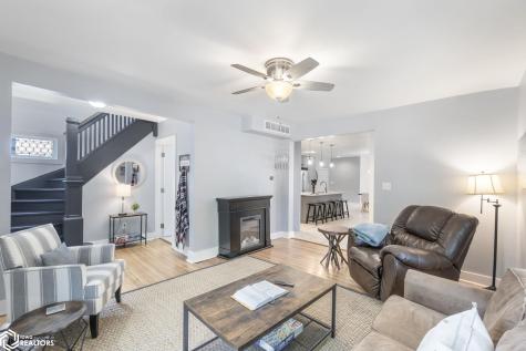 400 N 5th Street Clear Lake IA 50428