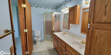 1318 Sunset Drive Hampton IA 50441