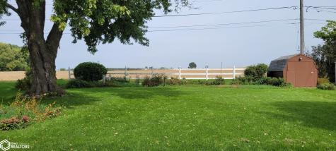 1318 Sunset Drive Hampton IA 50441