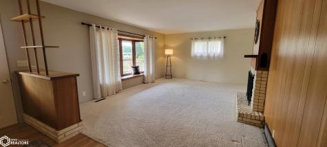 1318 Sunset Drive Hampton IA 50441