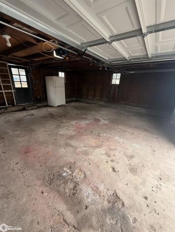 117 S Monroe Avenue Mason City IA 50401