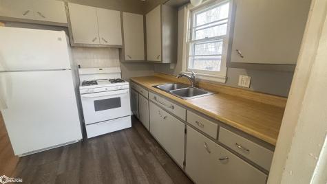 412 29th Street SW Mason City IA 50401