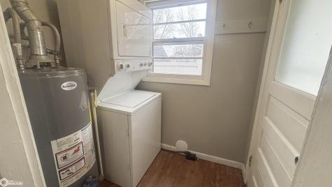 412 29th Street SW Mason City IA 50401