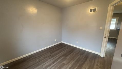 412 29th Street SW Mason City IA 50401