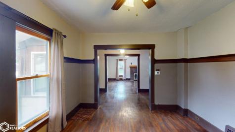 1523 N Monroe Avenue Mason City IA 50401