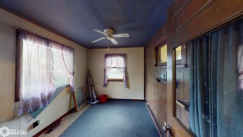 1523 N Monroe Avenue Mason City IA 50401