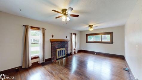 1523 N Monroe Avenue Mason City IA 50401