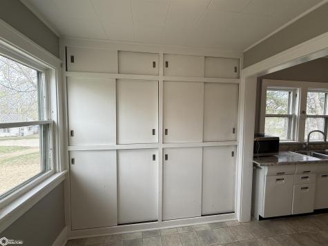 436 N 11th Street Forest City IA 50436