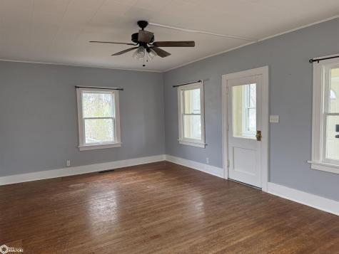 436 N 11th Street Forest City IA 50436