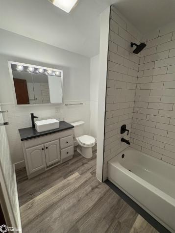 436 N 11th Street Forest City IA 50436