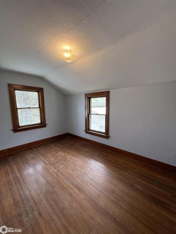 436 N 11th Street Forest City IA 50436
