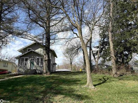 436 N 11th Street Forest City IA 50436