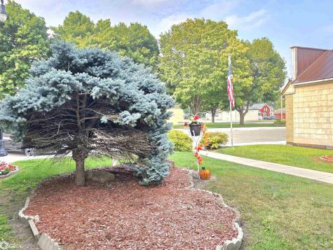 127 E Elmore Street Manly IA 50456