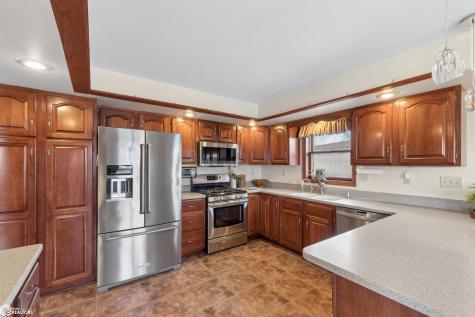 3514 N Shore Drive Clear Lake IA 50428